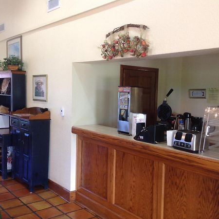 Countryside Inn Wharton Exterior foto